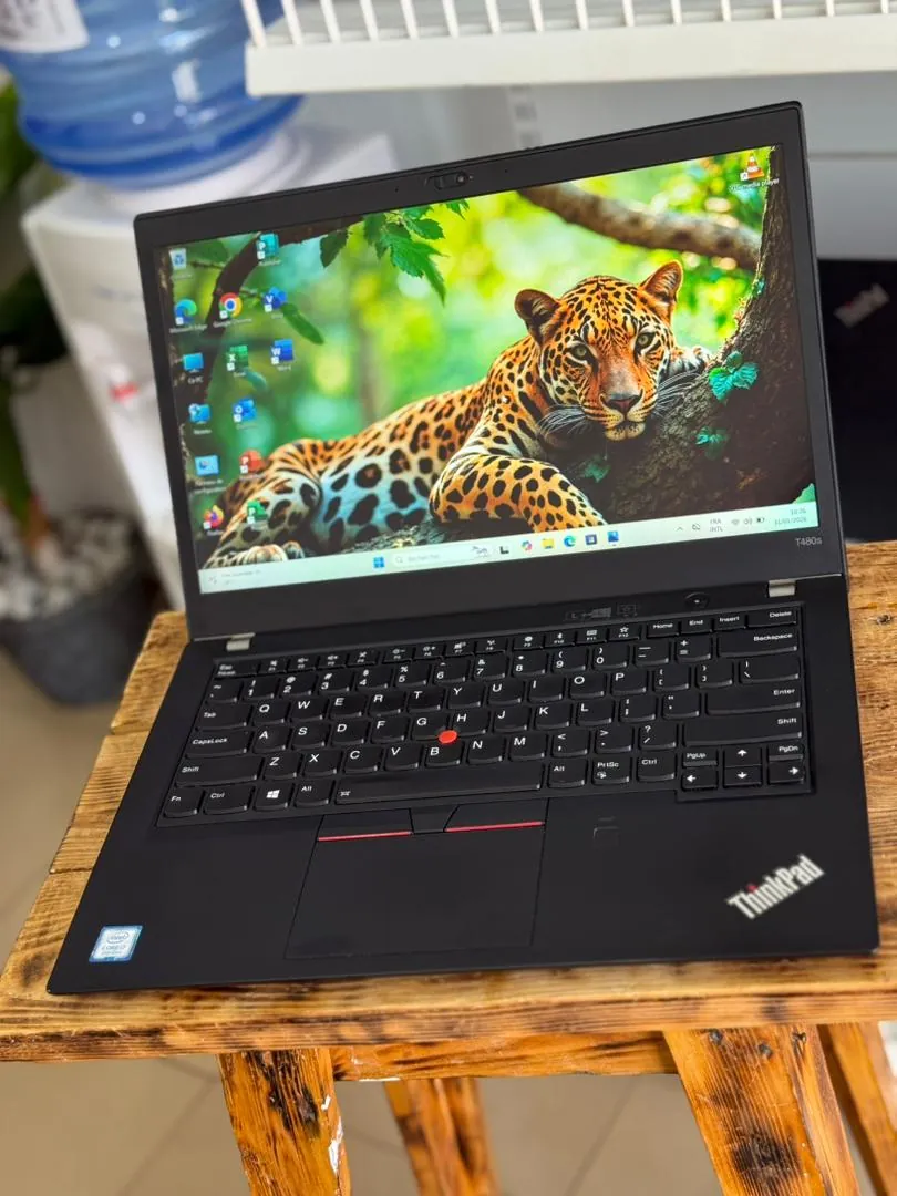 Lenovo thinkpad T480s venu des USA 🇺🇸, core i7 en vente sur NeoShop Burkina Faso